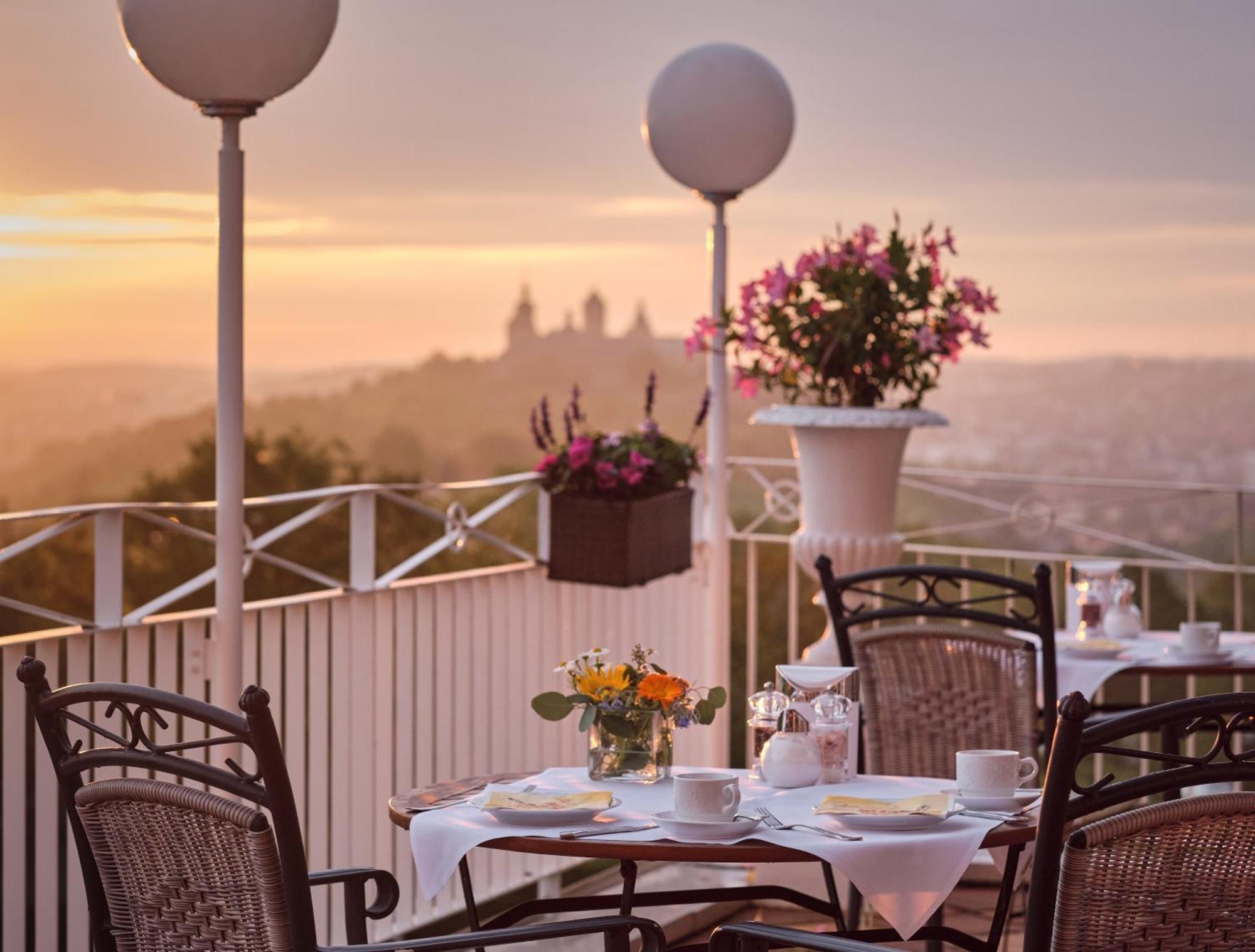 Wittelsbacher Hoeh Hotel Würzburg