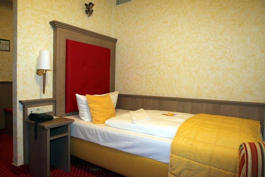 Hotel Wittelsbacher Hoeh Würzburg